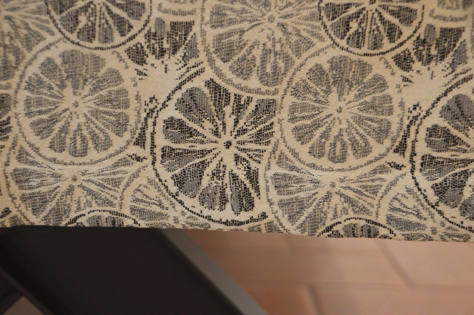 ARANCINO – TABLECLOTH阿兰西诺- 桌布-174x300cm - immagine 2
